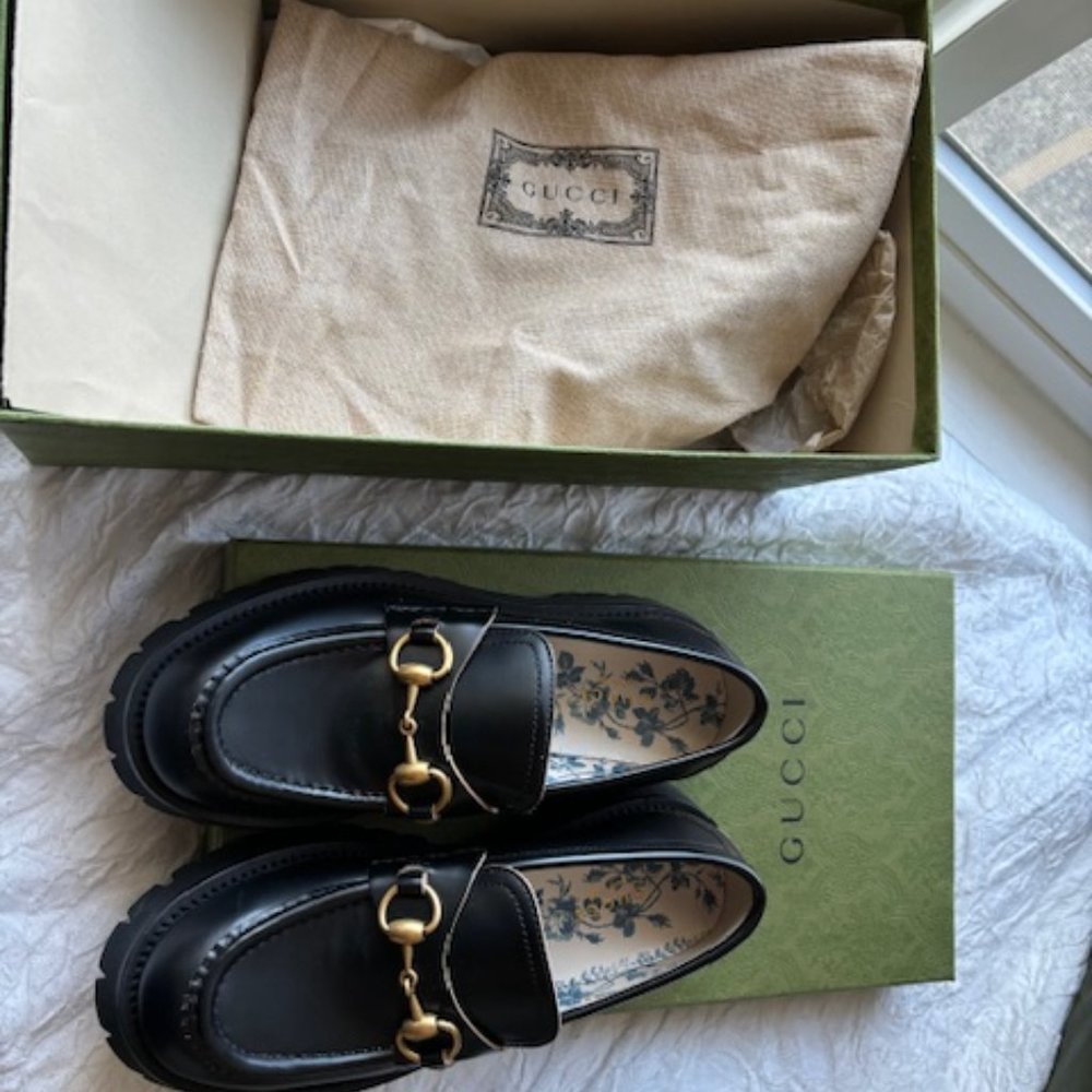 Gucci Black Luxe platform